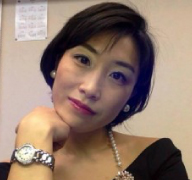 三重綾子