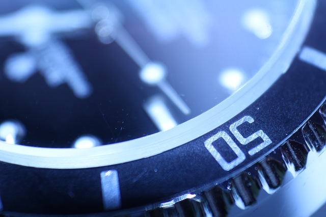 clock-782536_640