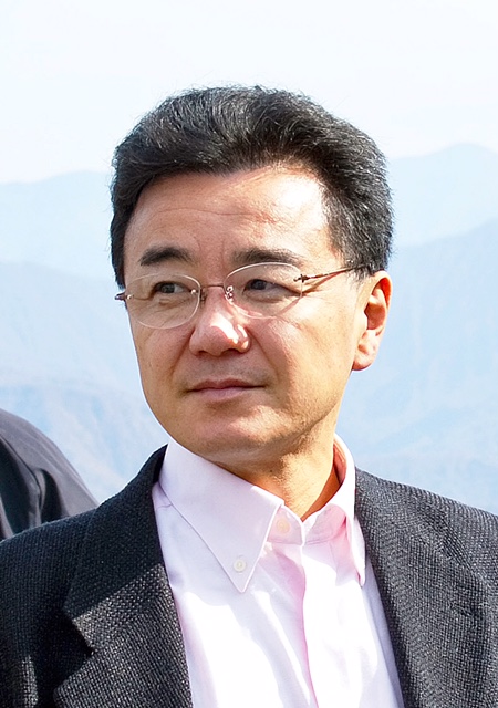 信田智人