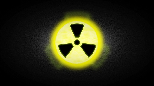 radioactive-2056863_640